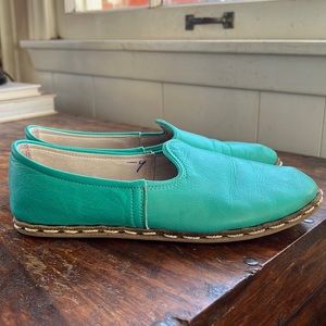 Handmade Turkish Sabah slip ons size 38 Teal Green